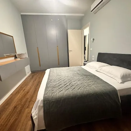 Valamar Lunar *